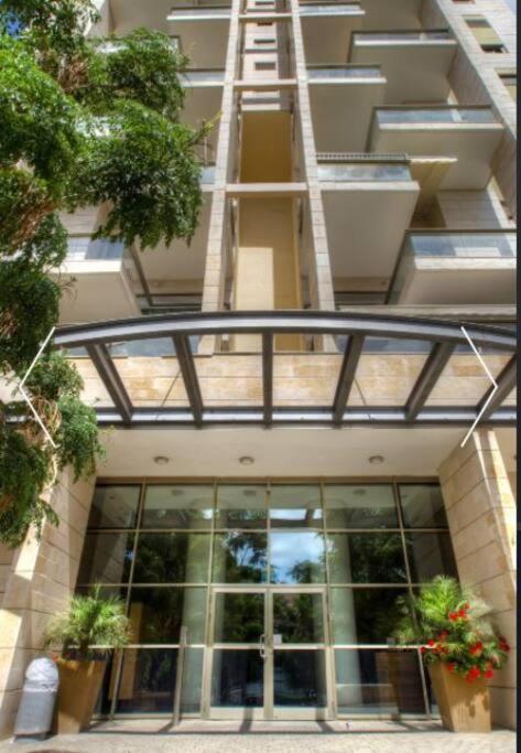 Beautiful Penthouse W/Amazing View, Prime Location Διαμέρισμα Ραμάτ Γκαν Εξωτερικό φωτογραφία