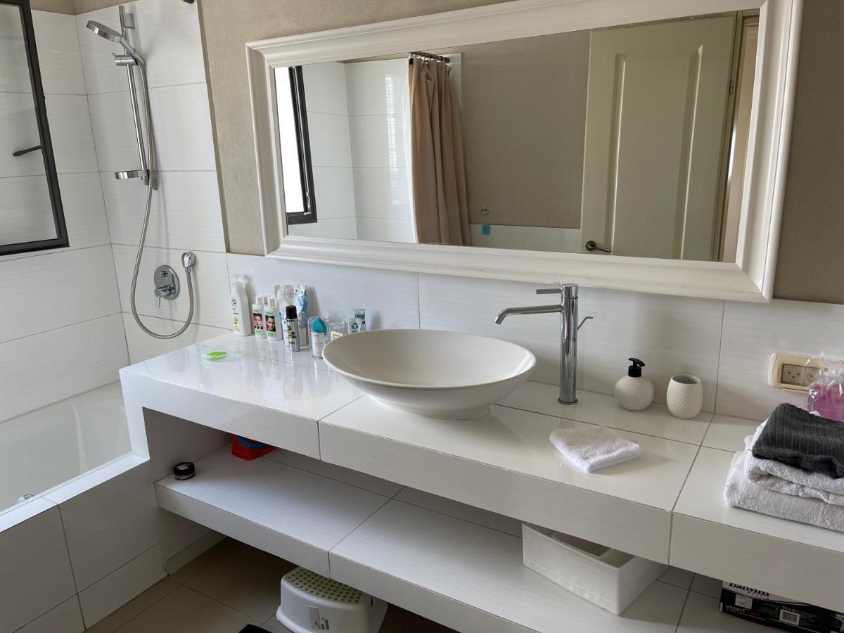 Beautiful Penthouse W/Amazing View, Prime Location Διαμέρισμα Ραμάτ Γκαν Εξωτερικό φωτογραφία