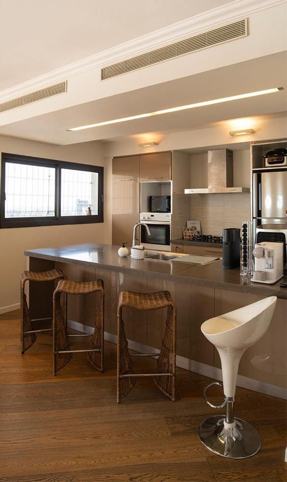 Beautiful Penthouse W/Amazing View, Prime Location Διαμέρισμα Ραμάτ Γκαν Εξωτερικό φωτογραφία